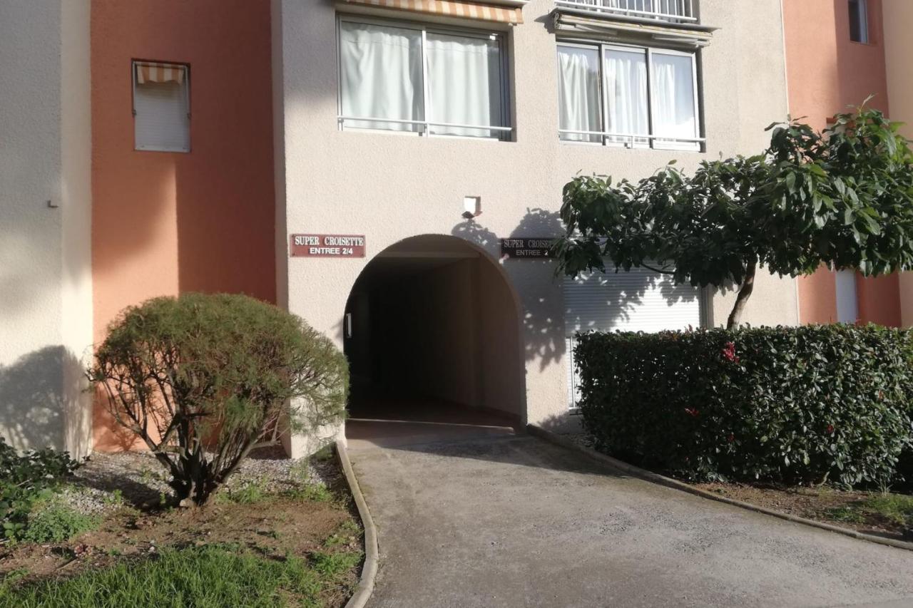 Very Cosy Apartment At 200 M From The Beaches La Londe-les-Maures Exterior photo
